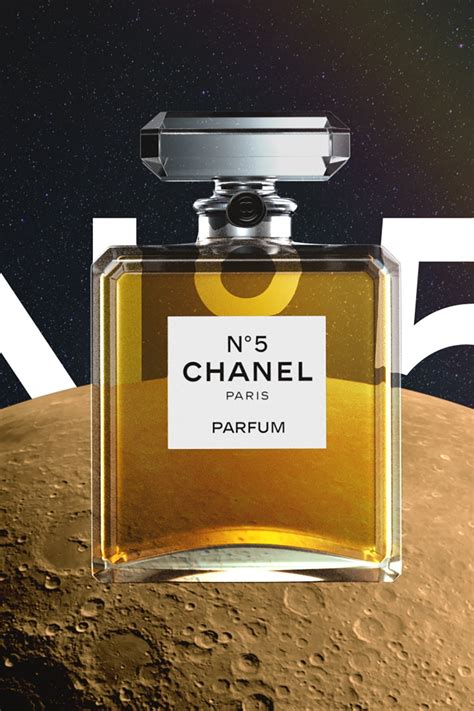 Buon compleanno Chanel N° 5! Il profumo del 